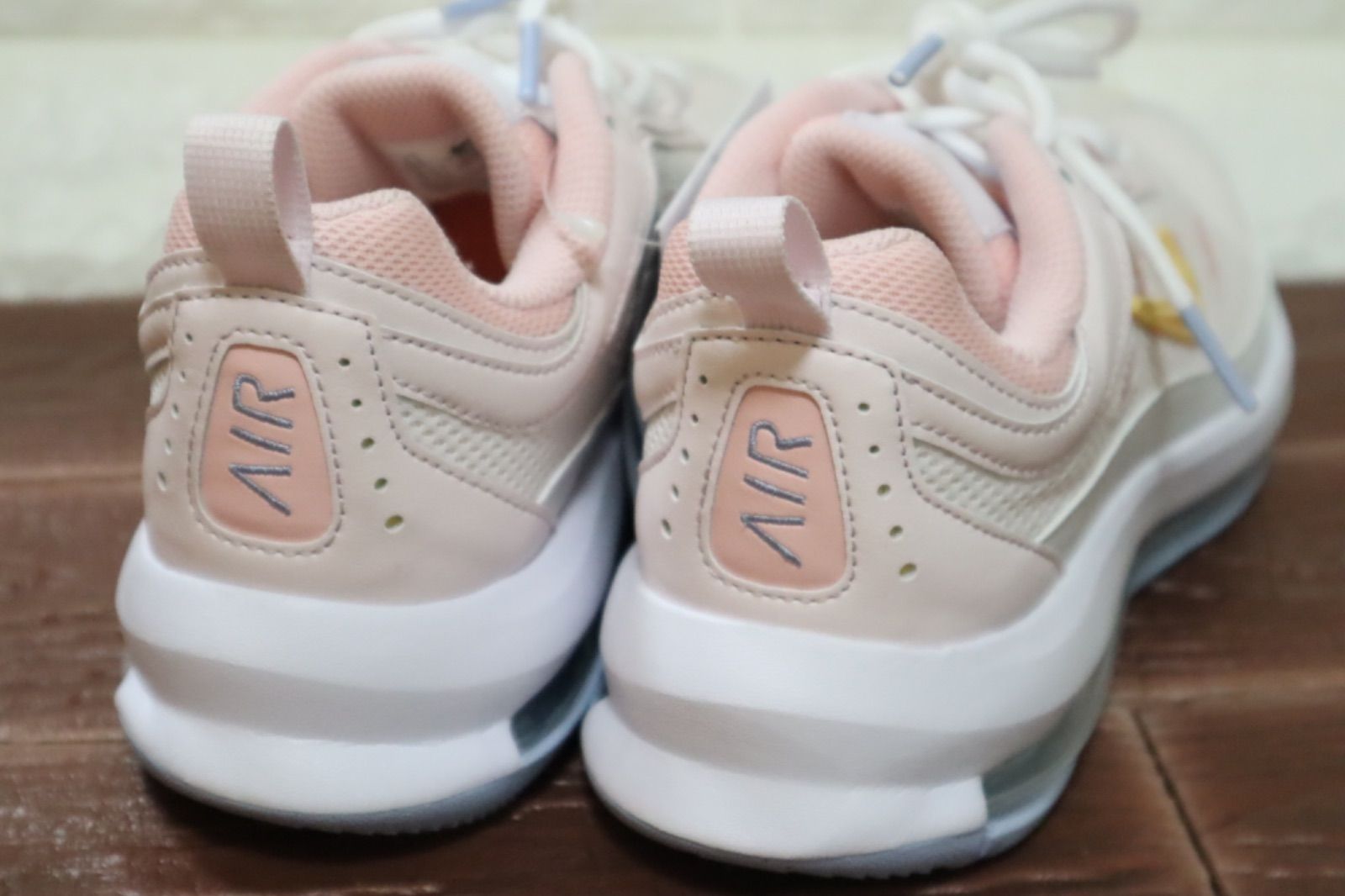 NIKE☆AIR MAX AP ピンク 新品未使用 新品 ナイキ NIKE WOMENS AIR MAX AP ウィメンズ エア マックス
