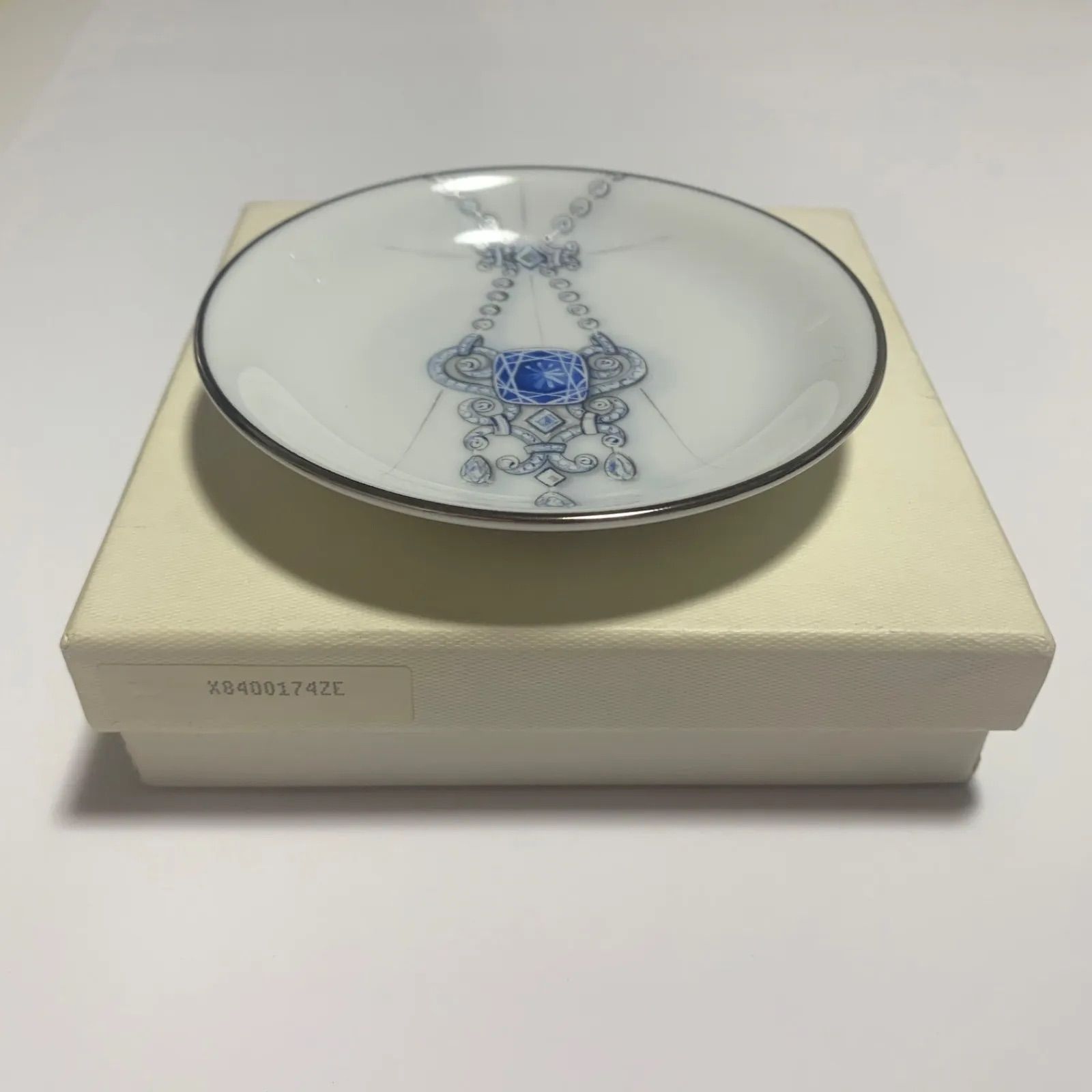 ○ヴァンクリーフ＆アーペル Van Cleef & Arpels ミレニアム 皿 値下げ！Van Cleef & Arpels ヴァンクリーフ＆アーペル ジュエリー