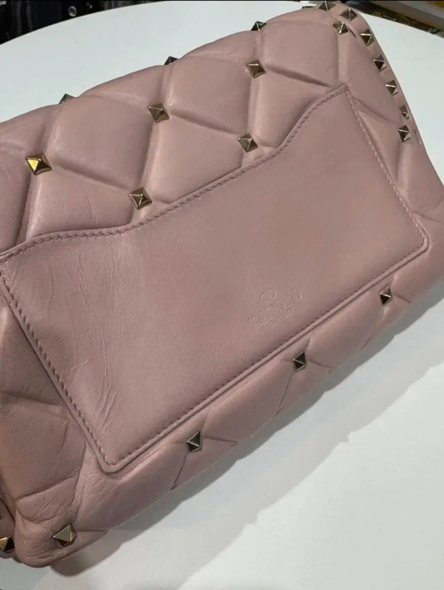 Valentino CANDY STUDS クロスボディバッグ ピンク 正規品