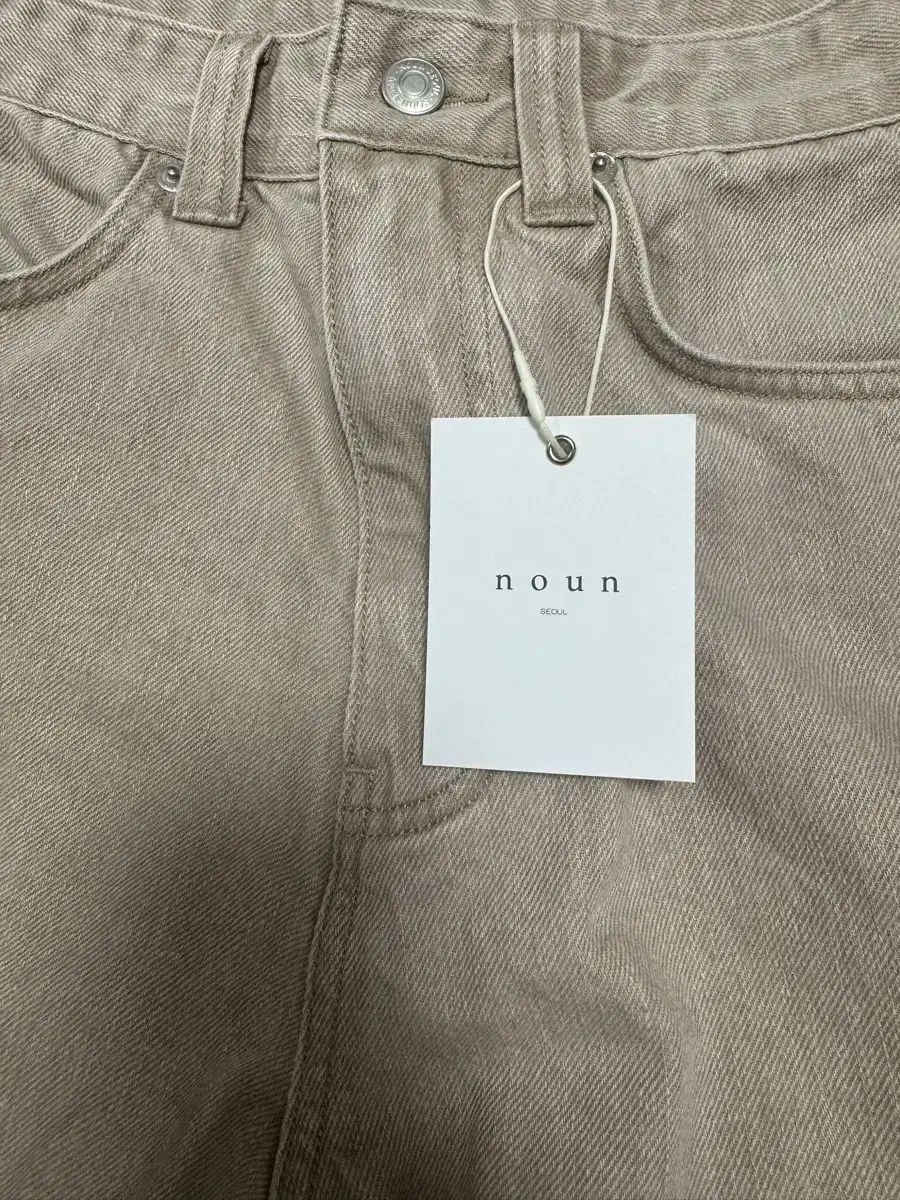 NOUN ワイド カーブド デニムパンツ サンドベージュ 0 サイズ USTAUSTRALIA_COM_AU