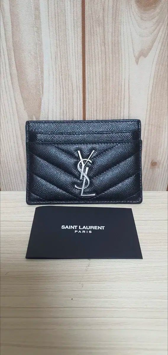 YVES SAINT LAURENT イヴ サンローラン Saint Laurent サンローラン カードウォレット|財布 シルバー金具 正規品 A レベル 感情 O