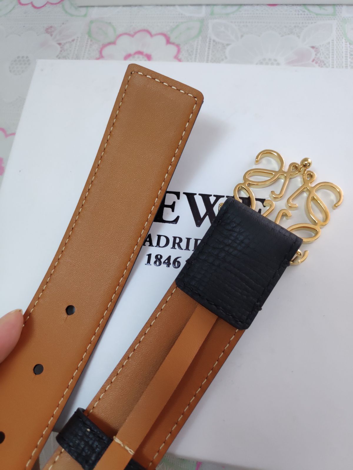 T06/093LOEWEロエベベルトウェストベルトレザー アナグラムゴールド金具 T06/093LOEWEロエベベルトウェストベルトレザー アナグラム