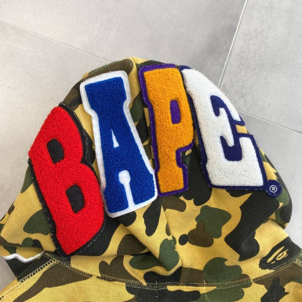 希少サイズ A BATHING APE 迷彩柄 フルジップパーカー スフウェット 