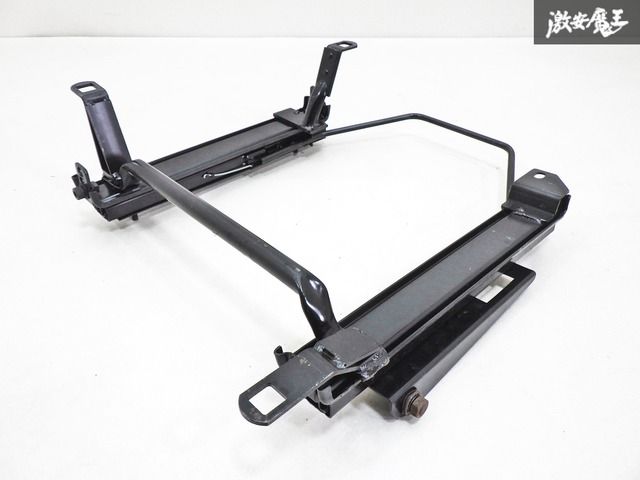 レカロ　RECARO　シートレール　ジムニー　jb23 RECARO レカロ 純正ベースフレーム スズキ ジムニー右座席 JB23W