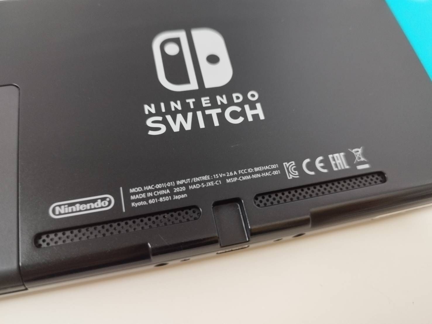 任天堂 Switch HAC-001 2020年 Nintendo Switch HAC-001〈2020年製〉/ニンテンドースイッチ