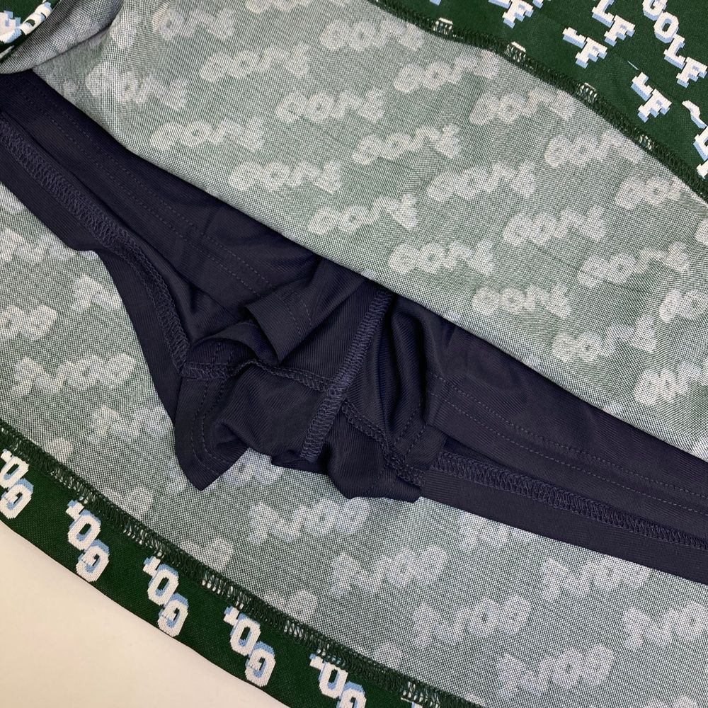 【在庫限りの大特価】 サイズ 2 JACK BUNNY ジャックバニー インナー付 スカート 英字総柄 カーキ系 240101530142 ゴルフウェア レディース ストスト シンプルコーデ