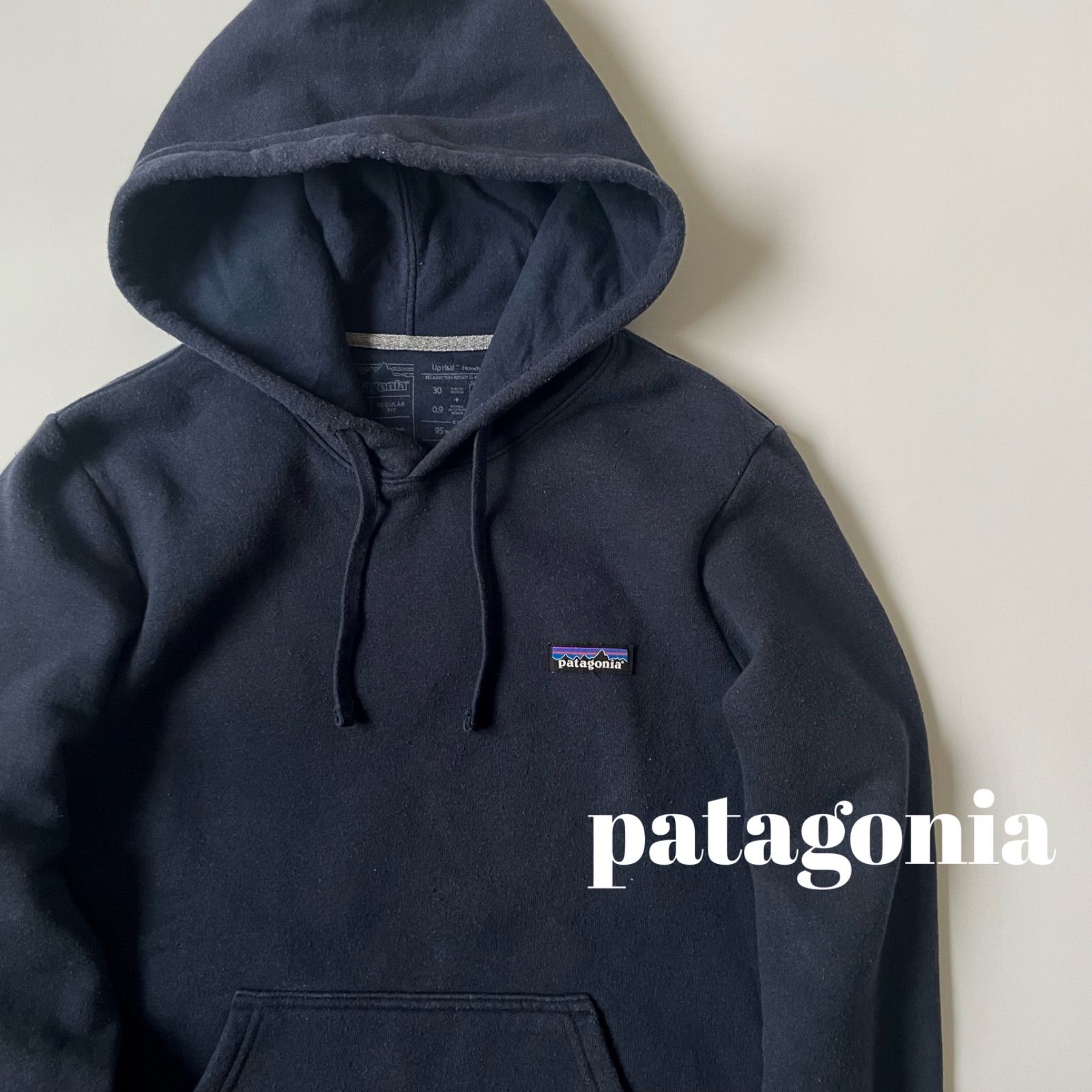 patagonia / P6ラベルリサイクルコットンプルオーバーパーカー