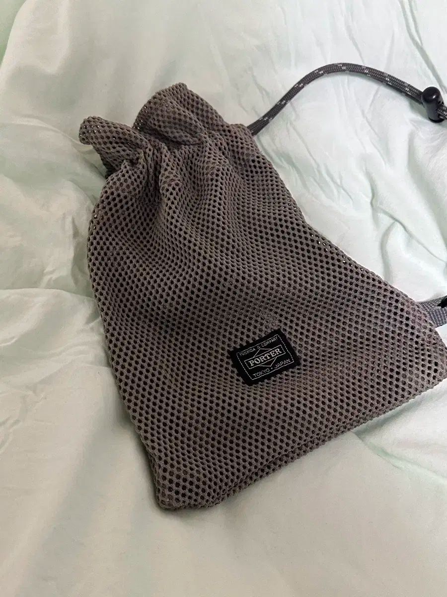 吉田ポーター メッシュ クロスバック