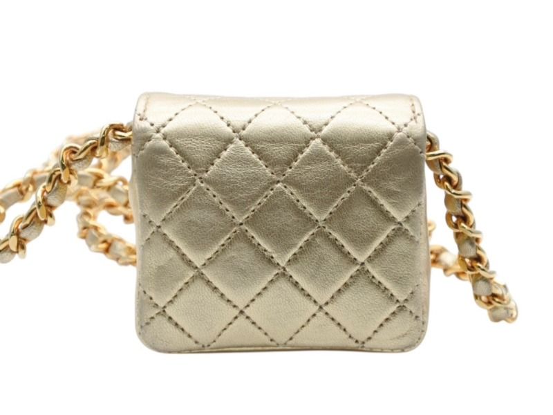 【極美品】CHANELミニミニマトラッセ ラムスキン ショルダーバッグ ブランドレンタルのBrandCity / シャネル ラムスキン ミニミニ