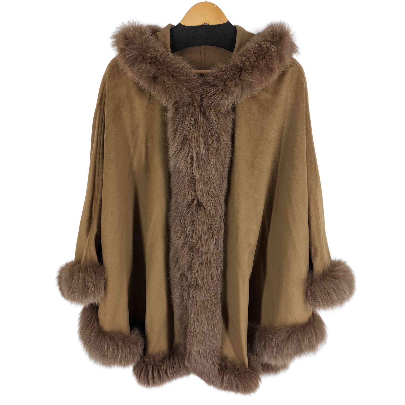 SAGA FURS サガファーズ カシミヤ100%ポンチョ フォックスファー SAGA FURS サガファーズ カシミヤ100%ポンチョ フォックスファー