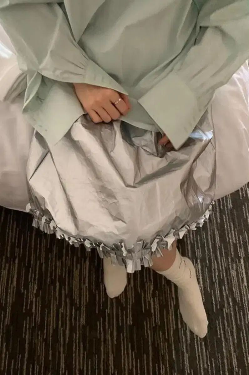 大声で