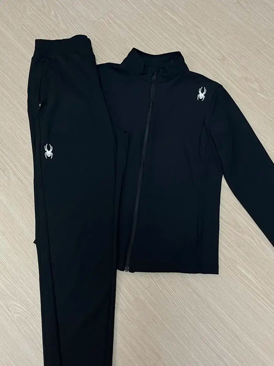 スパイダー トレーニングウェア セット