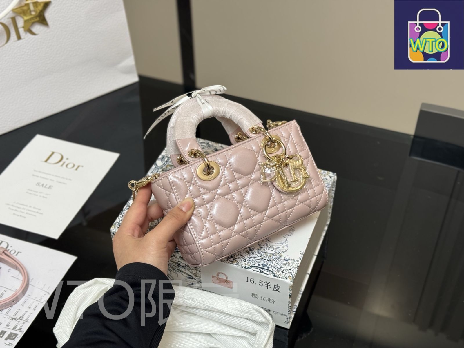 今日特価】Dior Lady Lambskin Horizontal Lady Dior Bag