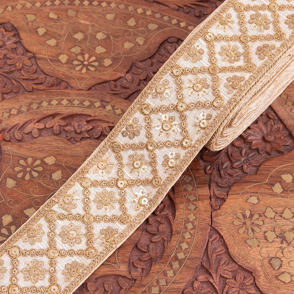 - 金糸が美しい