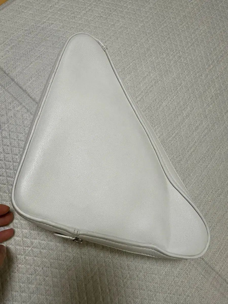 バレンシアガ