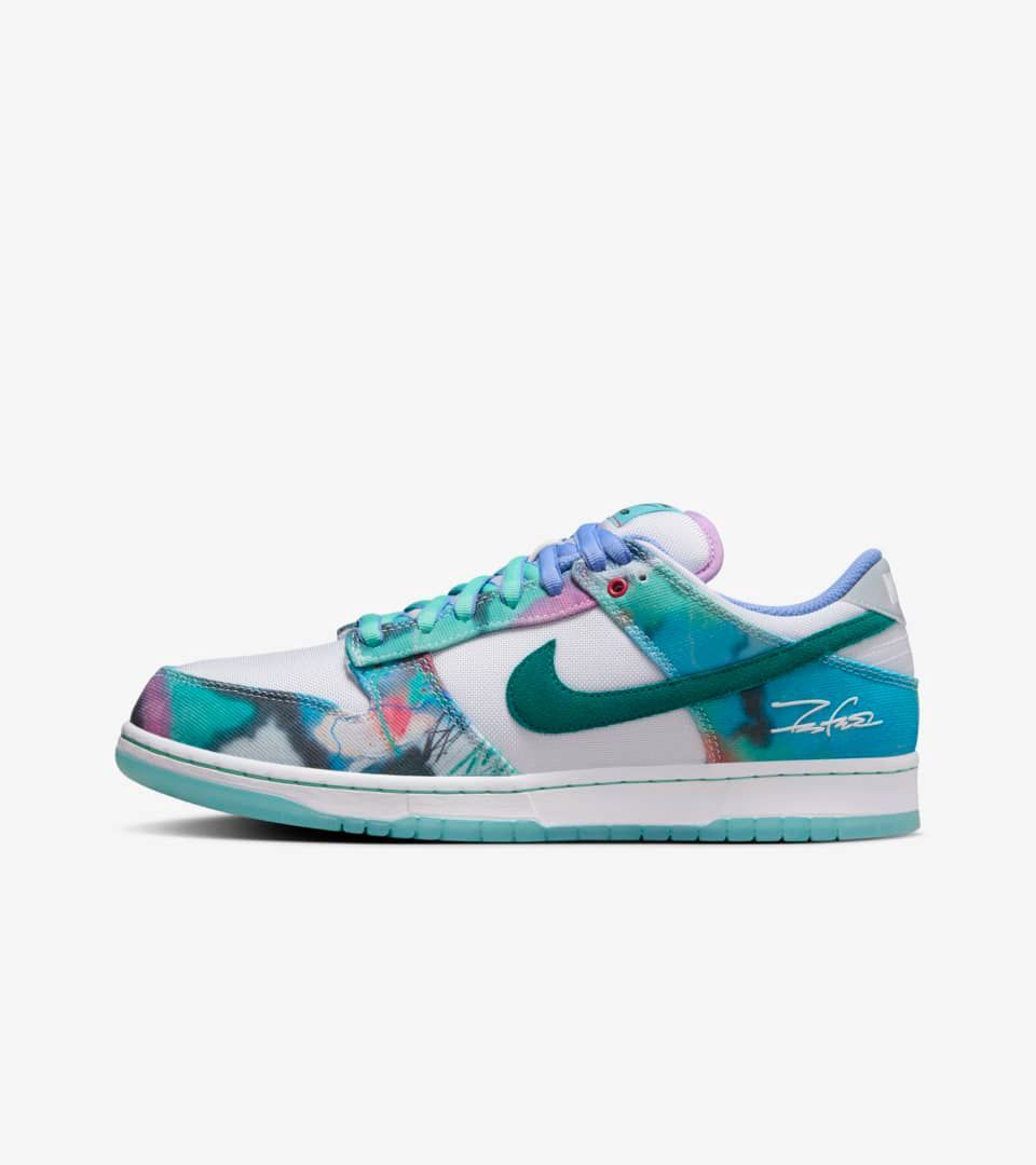 FUTURA × NIKE SB DUNK LOW PRO WHITE/GEODE TEAL