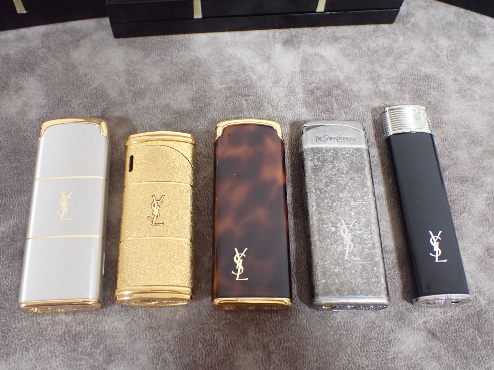 美品 Yves Saint Laurent イヴサンローラン ガスライター まとめ５本 着火未確認 現状 喫煙具
