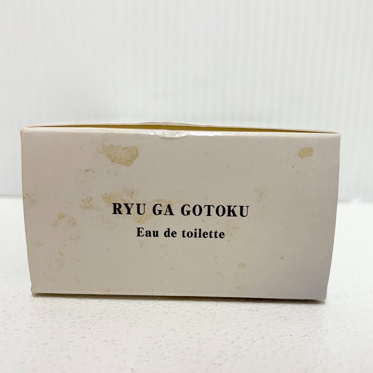 龍が如く0 桐生一馬 香水 名刺付き