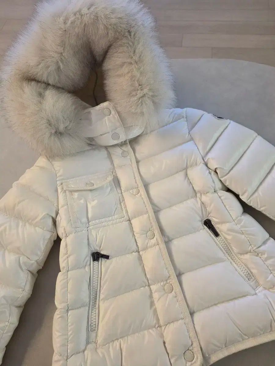 MONCLER モンクレール キッズ ダウン 6A