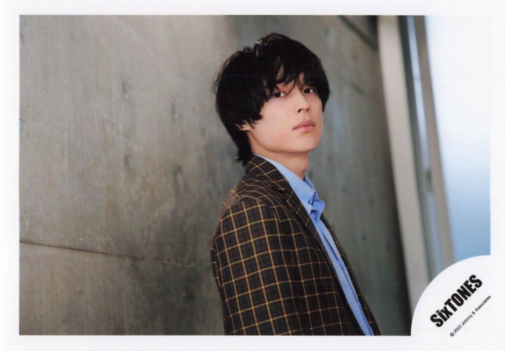 SixTONES 22年ポートレートシリーズ 松村北斗 公式写真*1枚