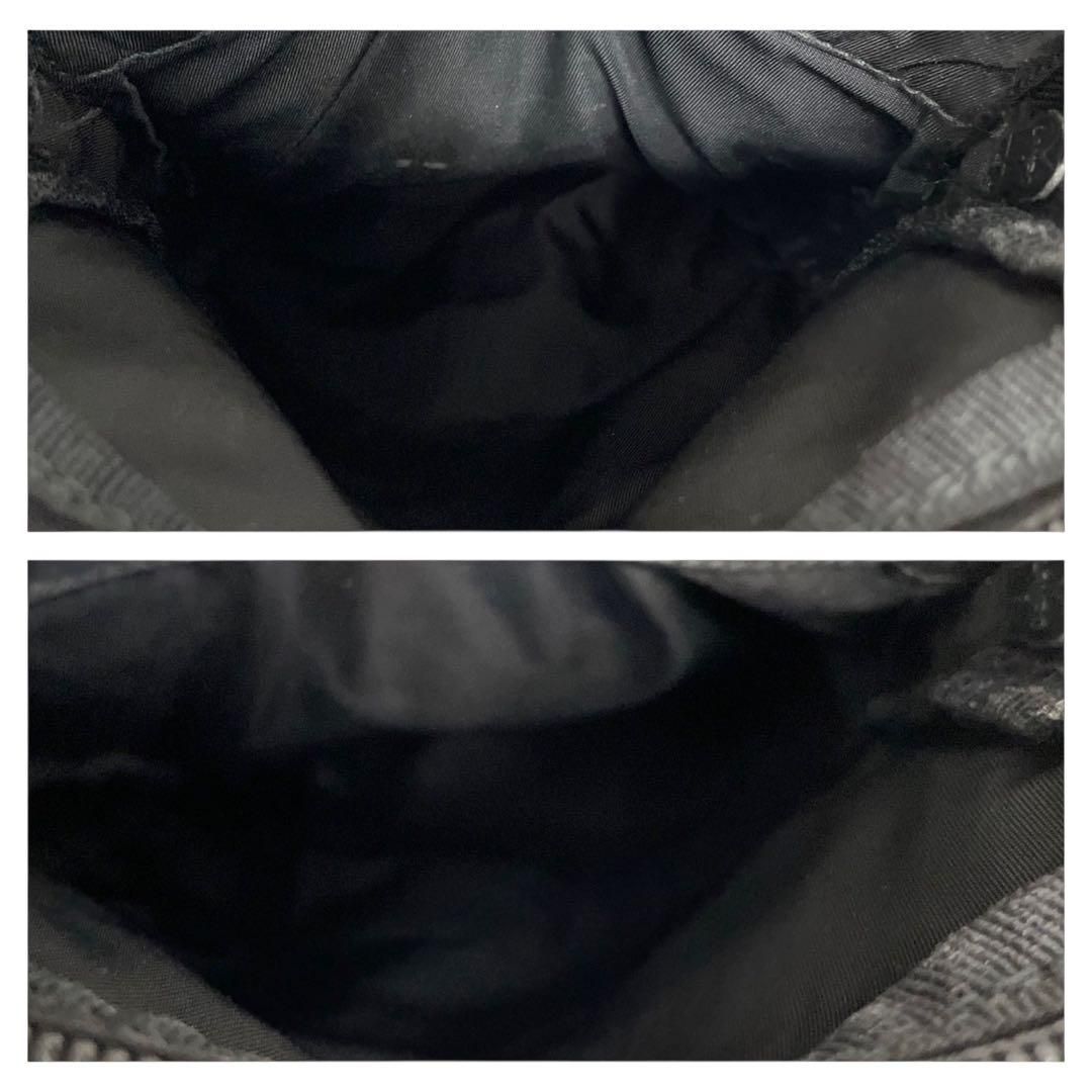 プラダ メッセンジャーバッグ 三角ロゴ 三角プレート ショルダーバッグ