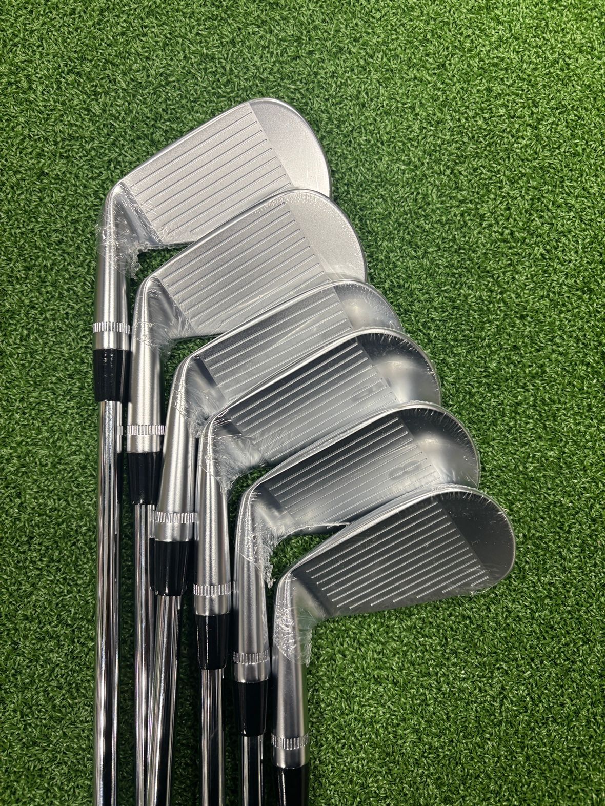 Iset【新品未使用】【数量限定】キャロウェイ APEX MBアイアン 6本