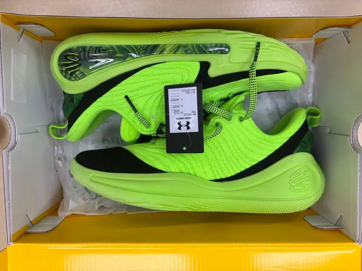 UNDER ARMOUR アンダーアーマー カリー 12 バスケットシューズ 275
