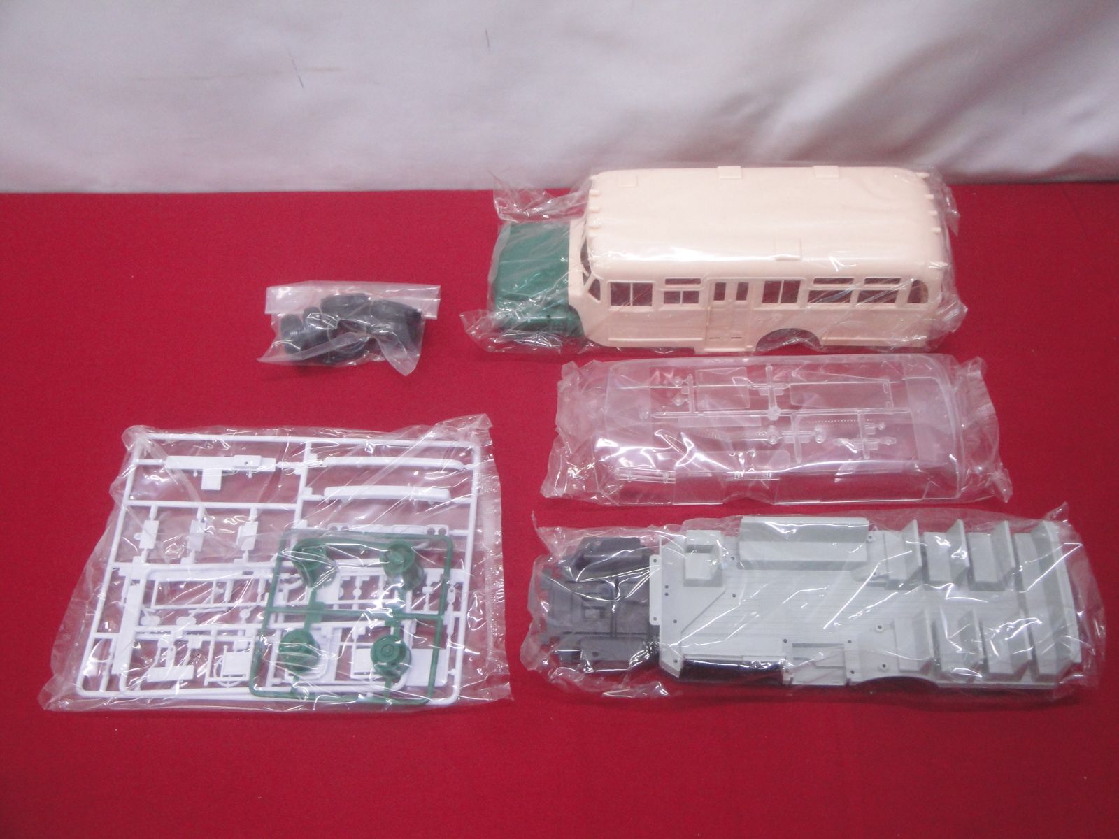 未組立品】ARII アリイ 1/32 いすゞ ボンネットバス BXD-30 プラモデル 
