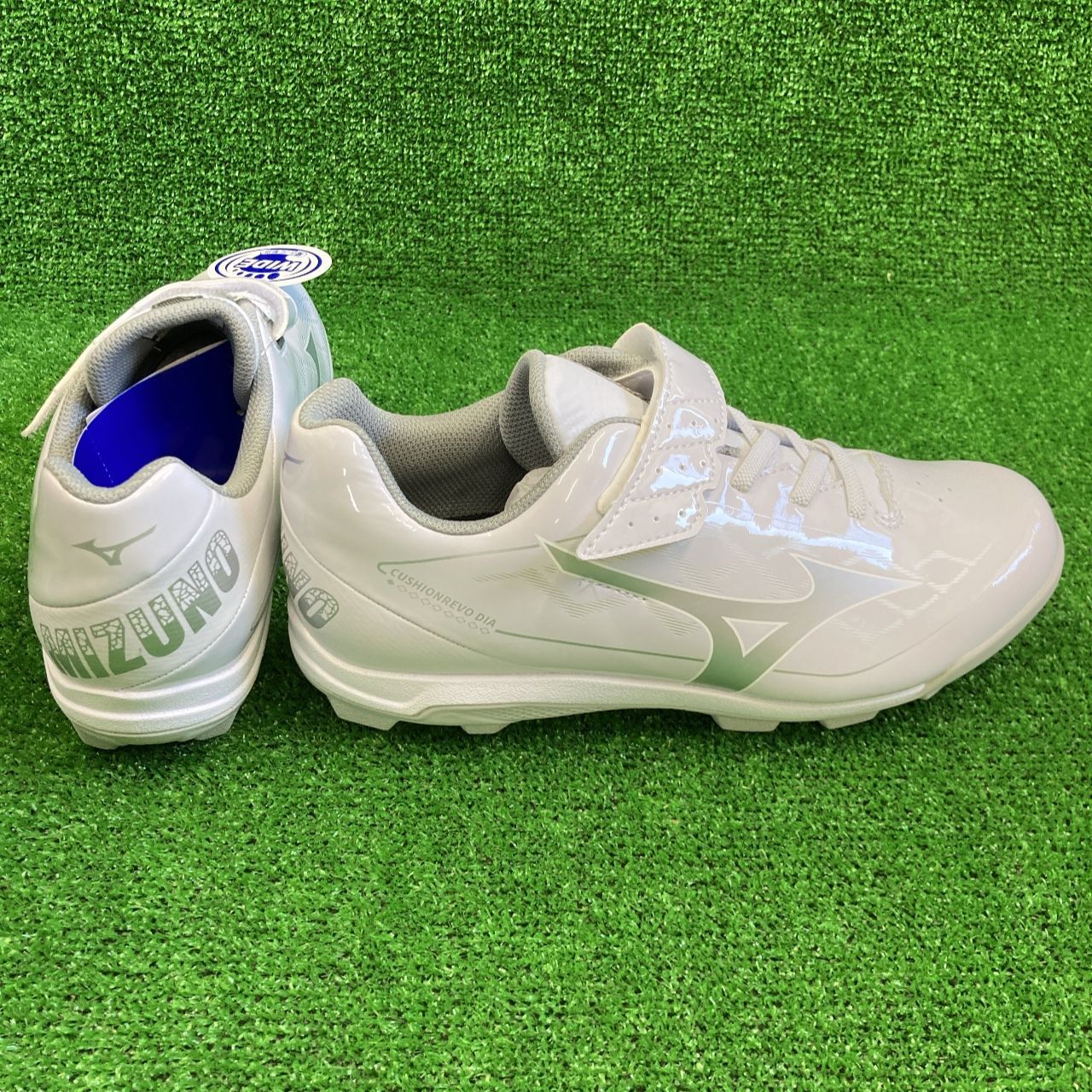 Mizuno ホワイト スパイクシューズ