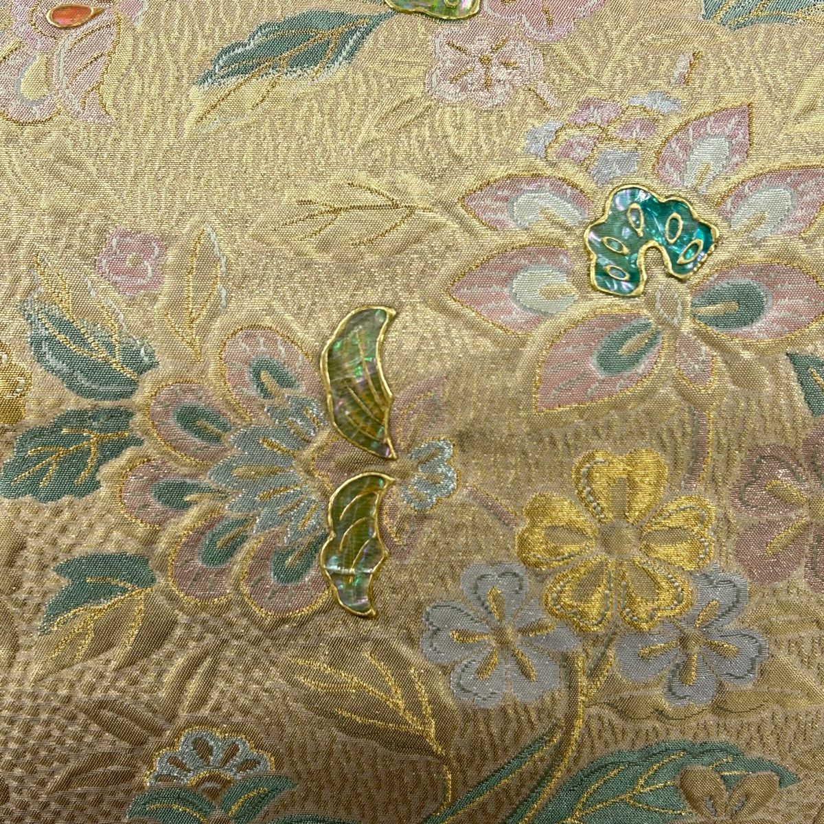 袋帯 美品 名品 草花 梅 螺鈿 金糸 金色 お太鼓柄 正絹 【中古