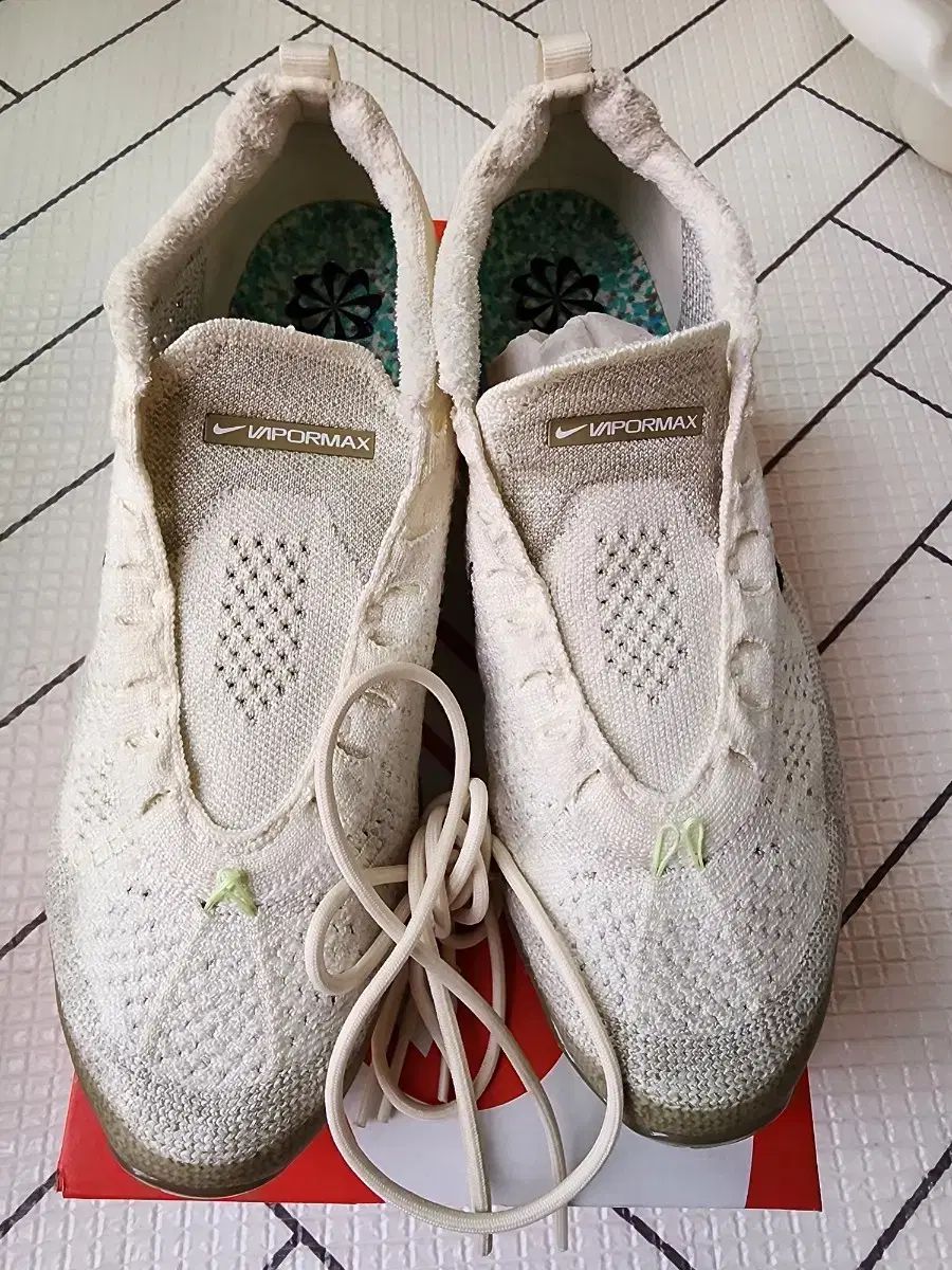 【雷市場（ポンジャン）商品韓国直送】NIKE(ナイキ) ヴェイパーマックス 2023