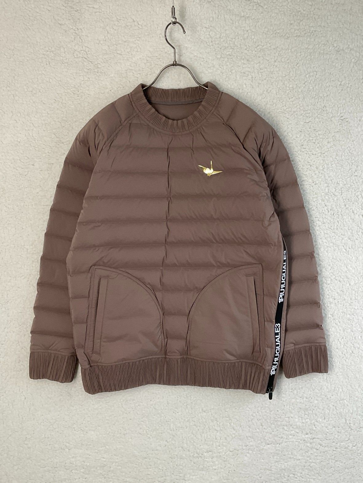 【未使用】1PIU1UGUALE3 GOLF× 戸賀敬城 ダウンスニードジャック 未使用】1PIU1UGUALE3 GOLF× 戸賀敬城 ダウンスニードジャック