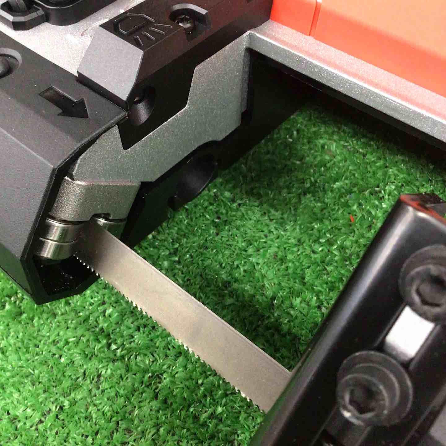 充電式バンドソー H65