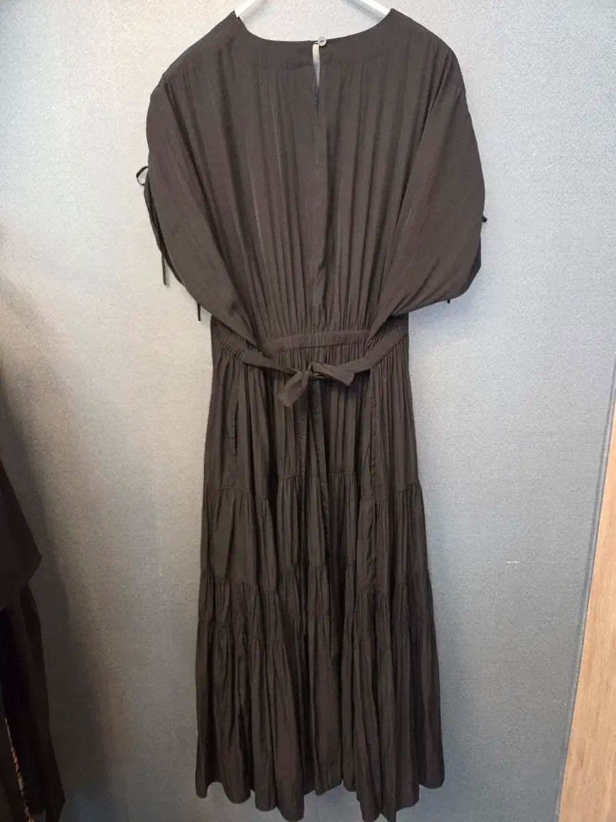 ロング丈ワンピース