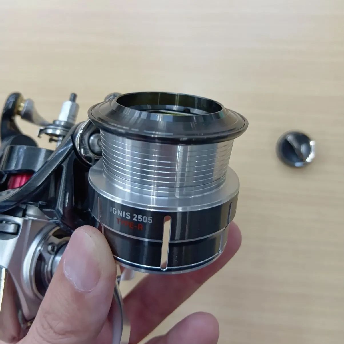 少し値下げ ダイワ14イグニス2505type R 相模原橋本店 併売】ダイワ 14 イグニス 2505 タイプR - メルカリ