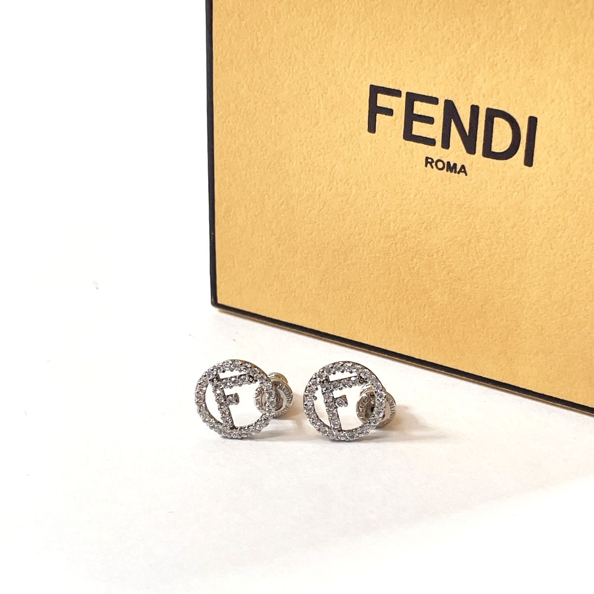 エフイズフェンディ　ピアス　両耳 フェンディ FENDI FENDI ピアス F IS FENDI エフ イズ