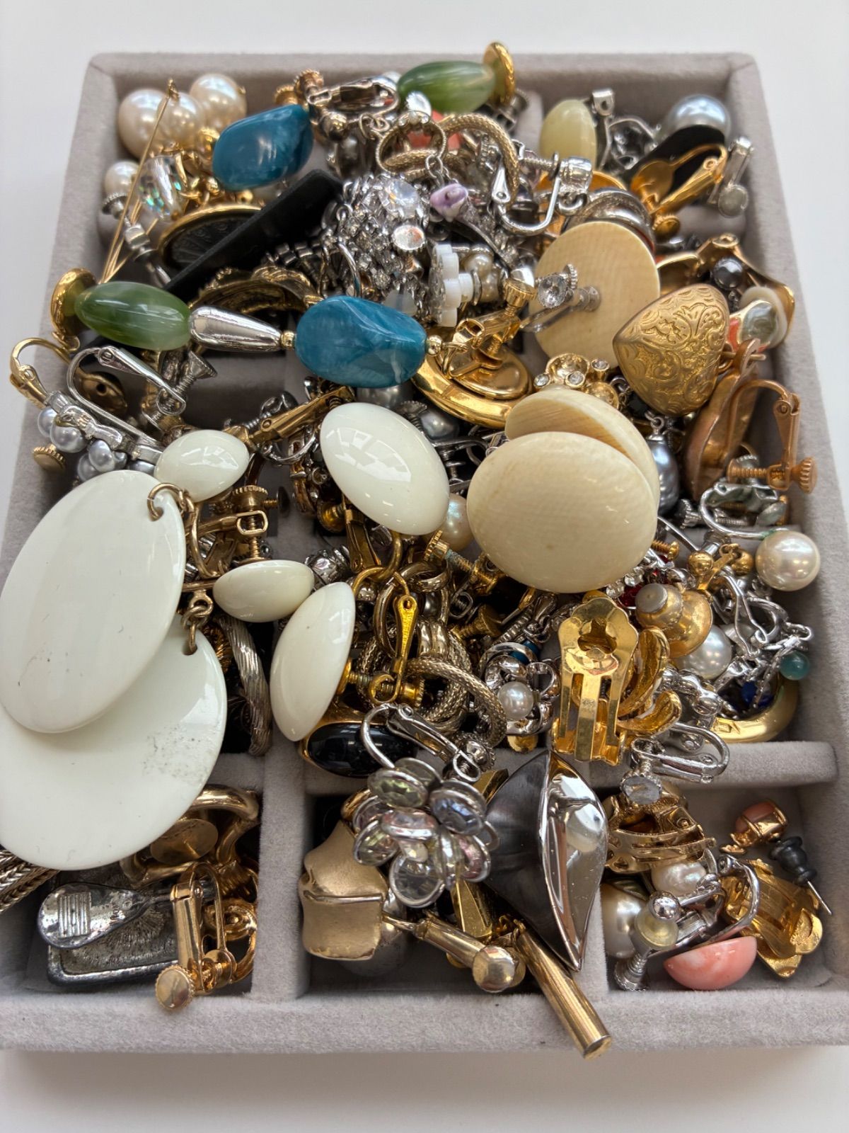 G*a様 ¥1,000スタート❗️ジュエリーまとめ売り　遺品整理　約293g ⭐︎アクセサリーまとめ売り⭐︎ 100点以上 【管理番号4114