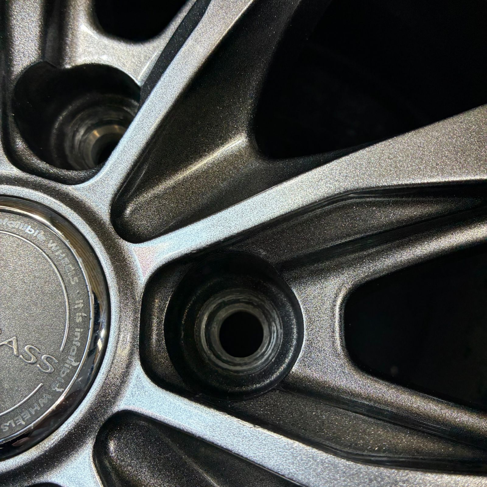 バリ溝 中古スタッドレスタイヤセット 16インチ エスクード、CX-30等