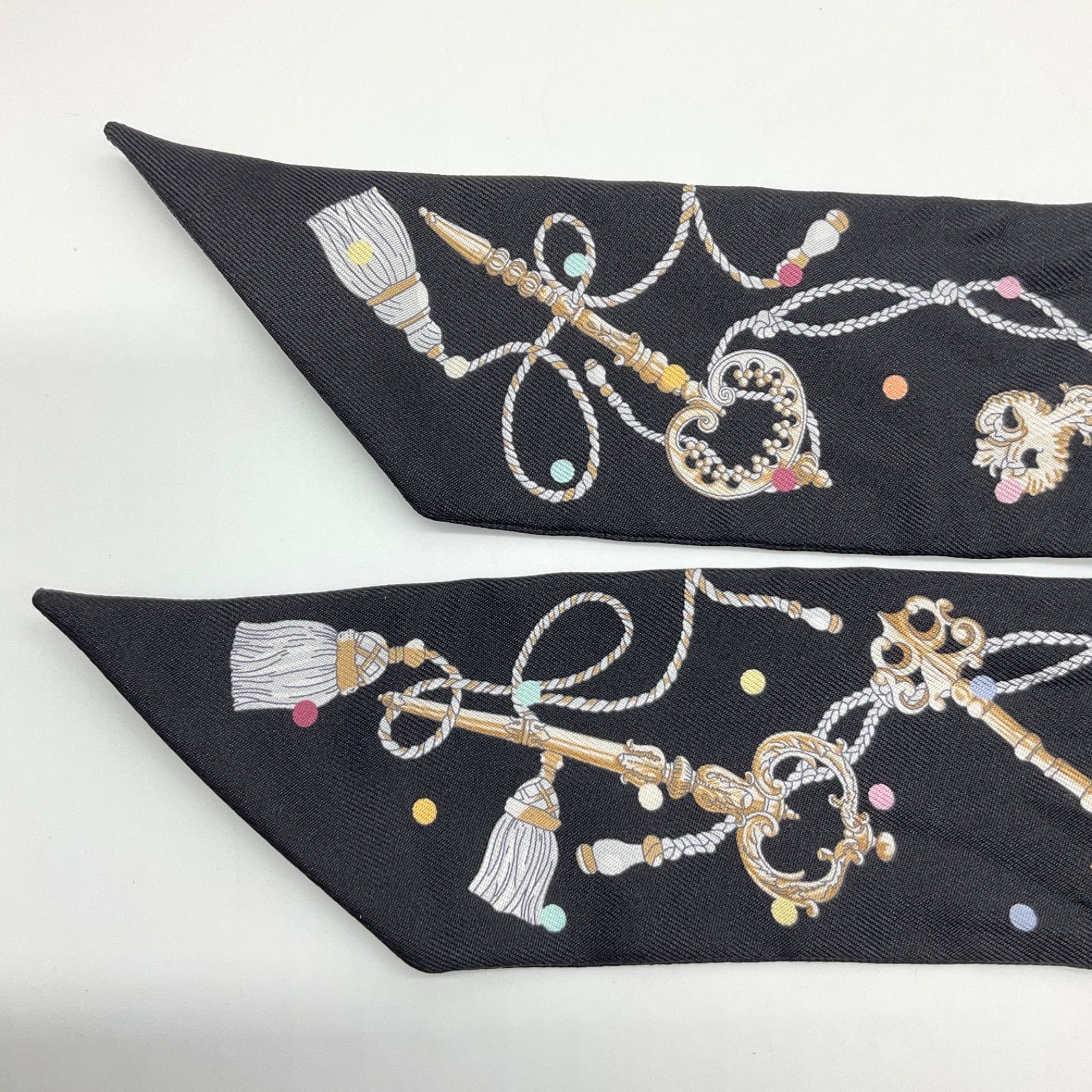 HERMES エルメス ツイリースカーフ Les Cles a Pois レ クレ ア ポア 