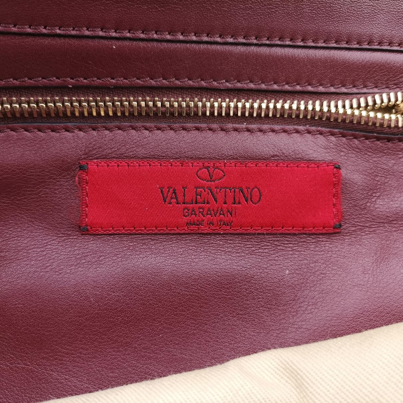 ヴァレンティノValentinoロックスタッズワインレッドレザーBS-F037BOL-1