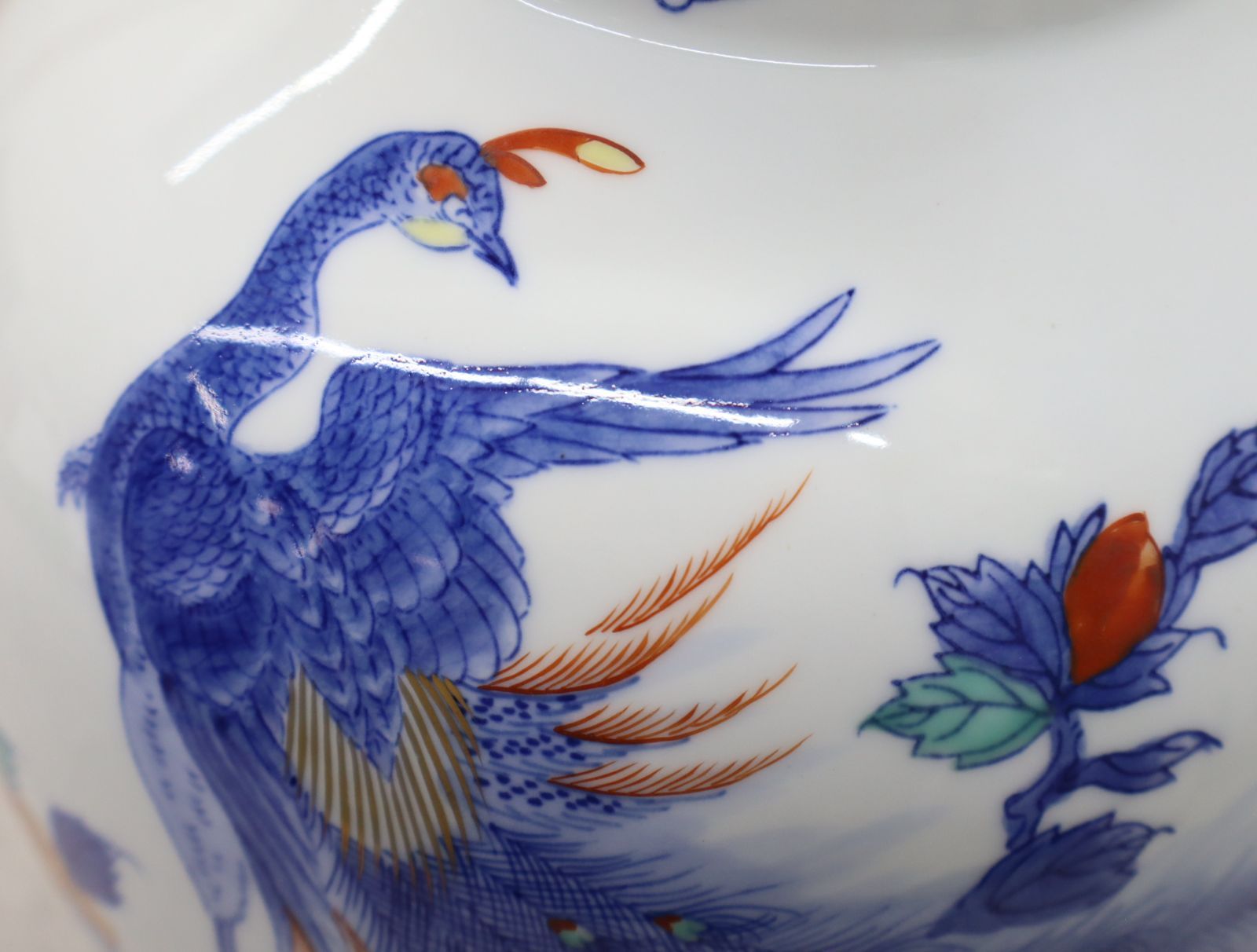 ♦琉球 飴釉掻落し 魚紋文様 双耳壺 瓶 沖縄花瓶 珍物珍品 古美術品 骨董品 ♢琉球 飴釉掻落し 魚紋文様 双耳壺 瓶 沖縄花瓶 珍物珍品 古