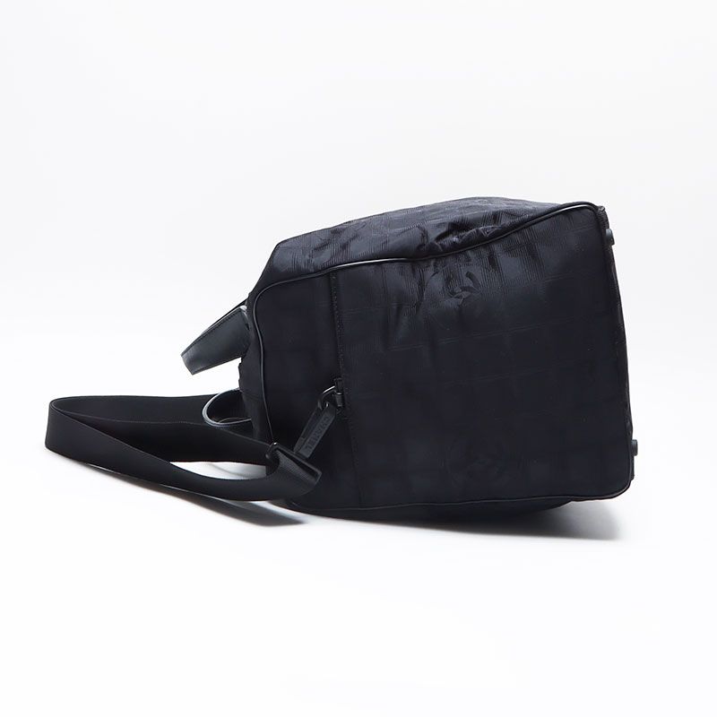 CHANEL シャネル