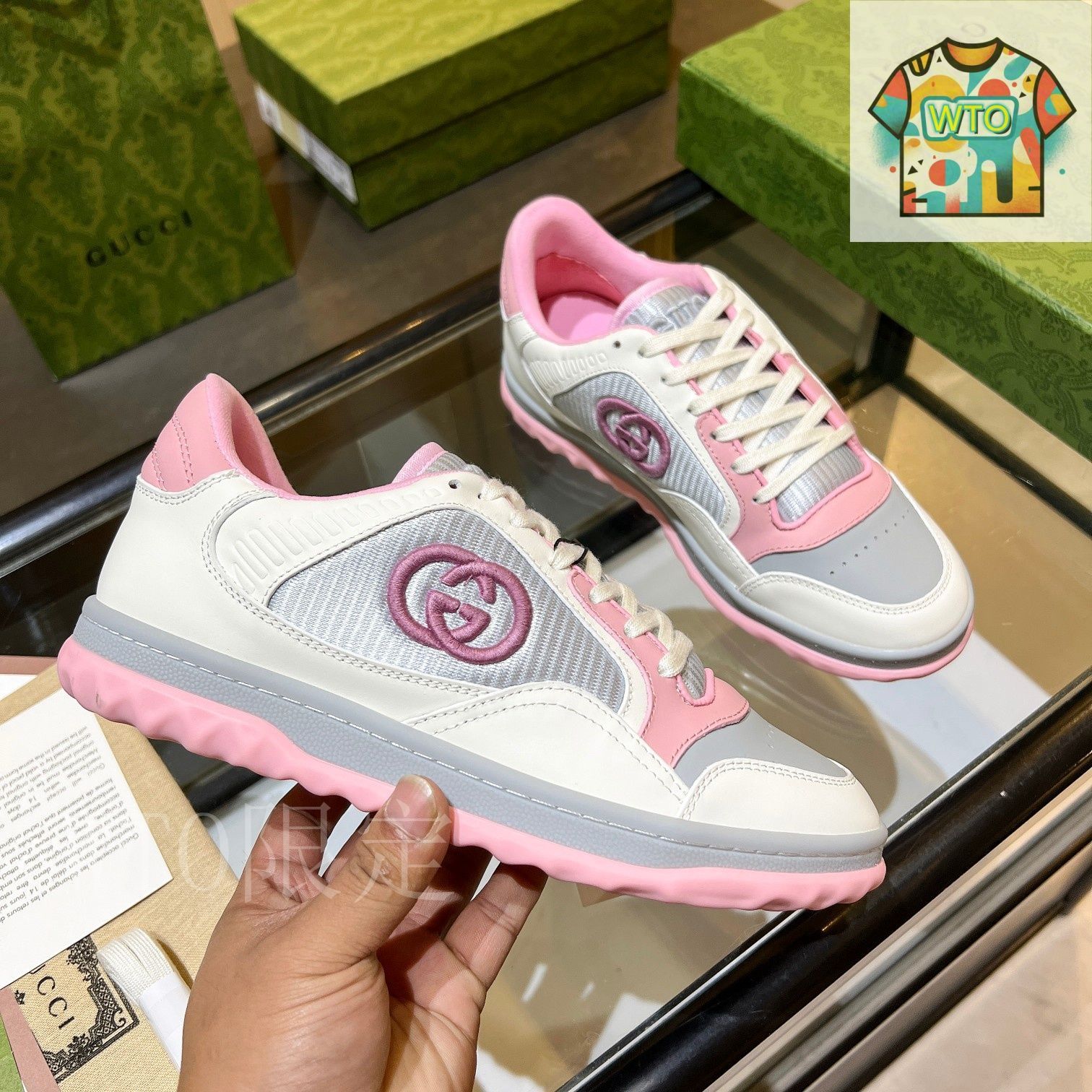 【送料込み】SALE!!Gucciグッチ♪MAC80 Gucci Men's MAC80 GG Low Top Sneakers | Neiman Marcus