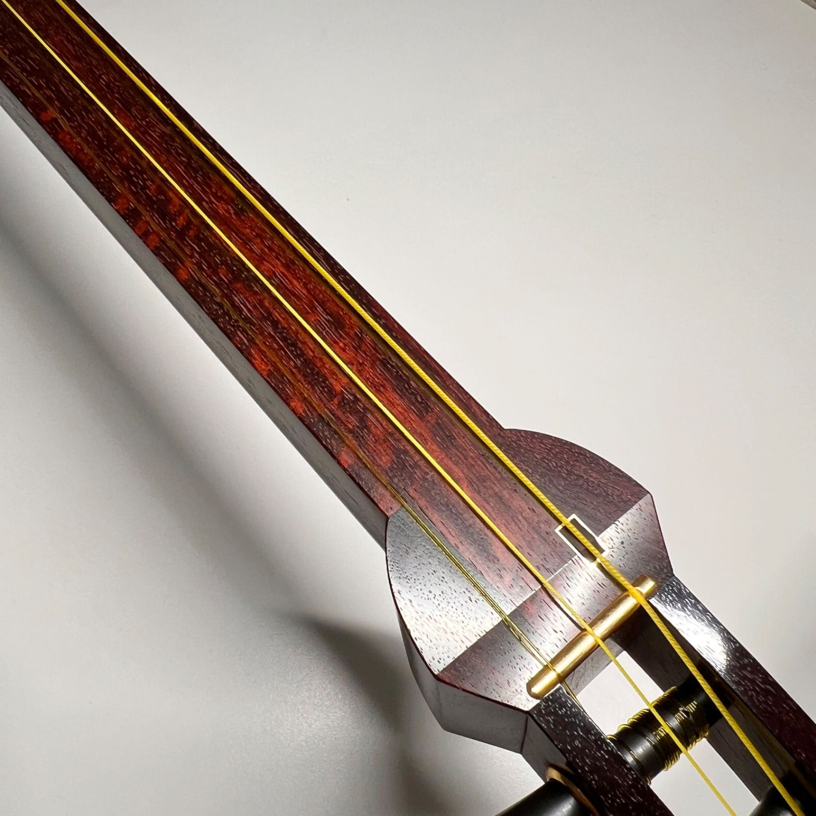 紅木 民謡三味線 短棹 1寸詰め 一式フルセット オーバーホール済み