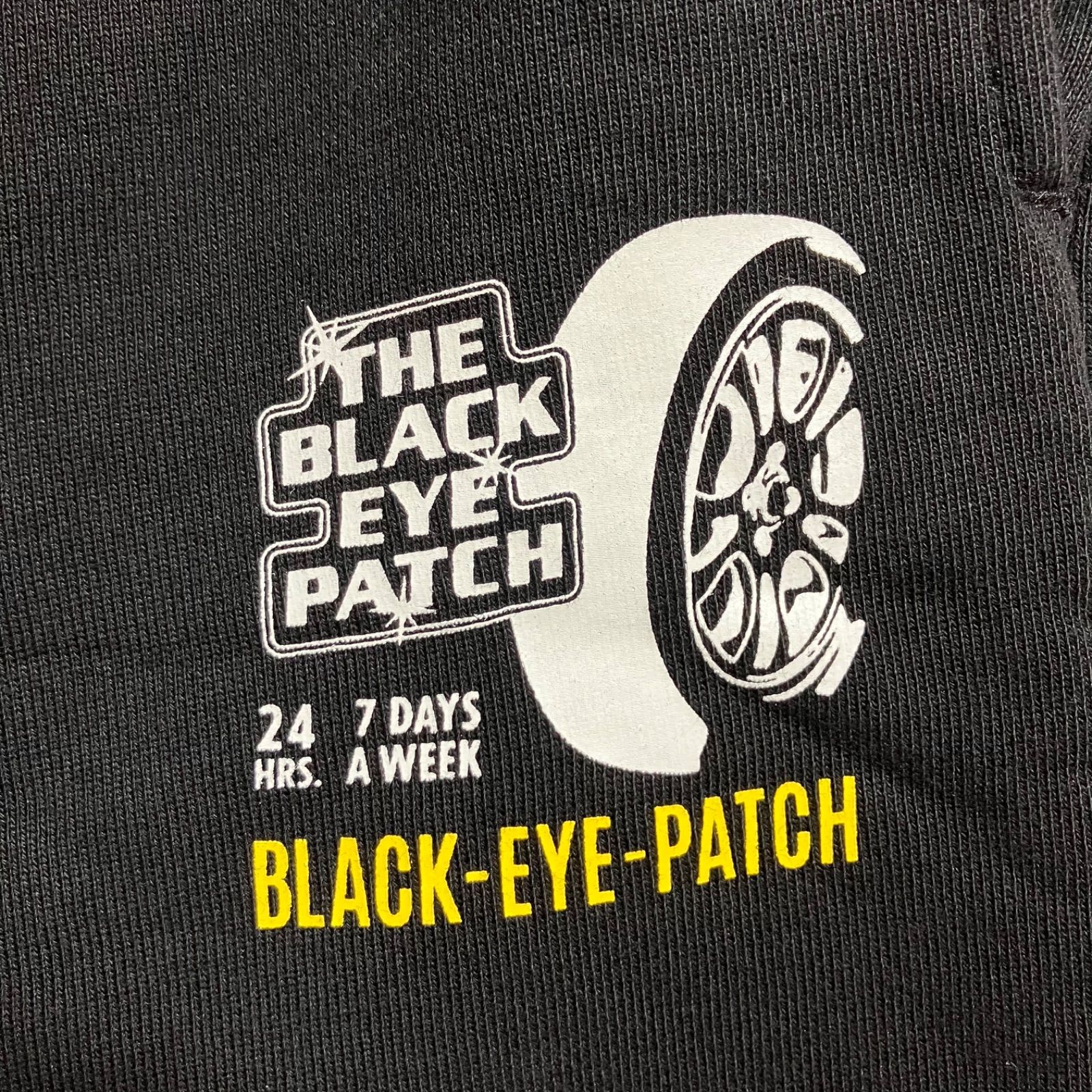 Black Eye Patch × H&M ブラックアイパッチ エイチアンドエム Black Eye Patch × H&M ブラックアイパッチ エイチアンドエム