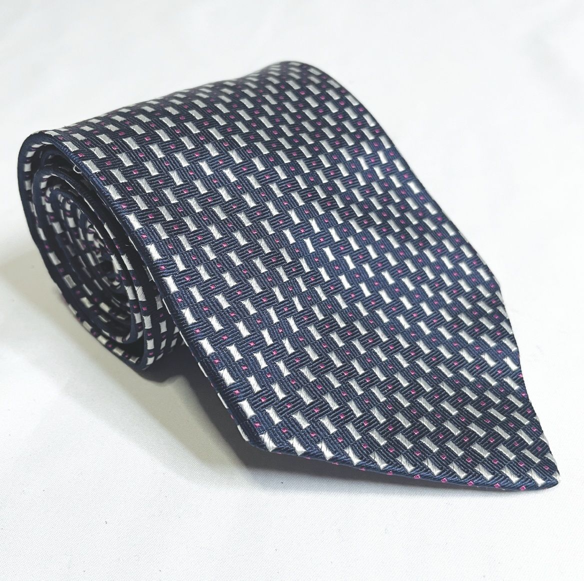 【美品】バーバリーロンドン ネクタイ イエロー ブラック ノバチェック 高級 デザイナー ネクタイ＆カフリンクス | Burberry® 公式サイト