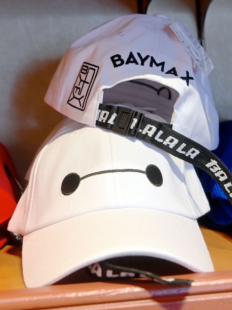 ディズニーベイマックス　ファンキャップ２個セット！セール中！！ ベイマックス キャップ ファンキャップ2点セット - メルカリ