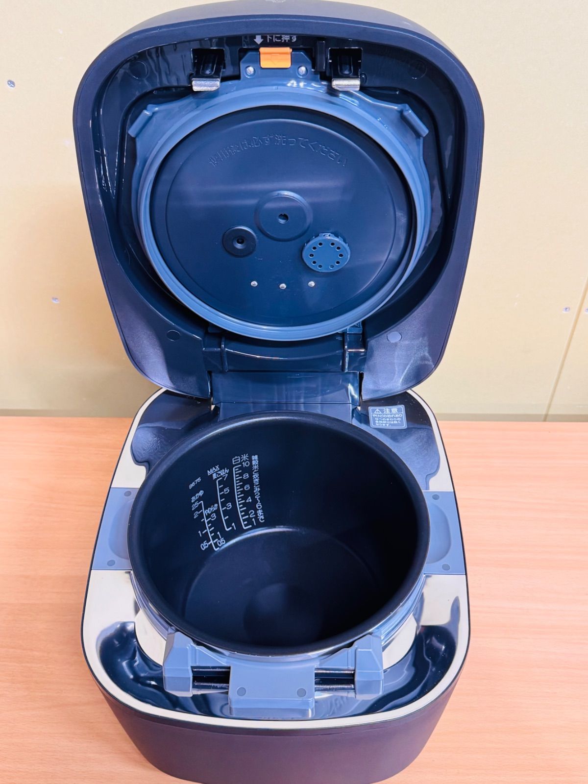 象印 炎舞炊き 炊飯器 一升炊き 24年購入 最上位機種 NW-