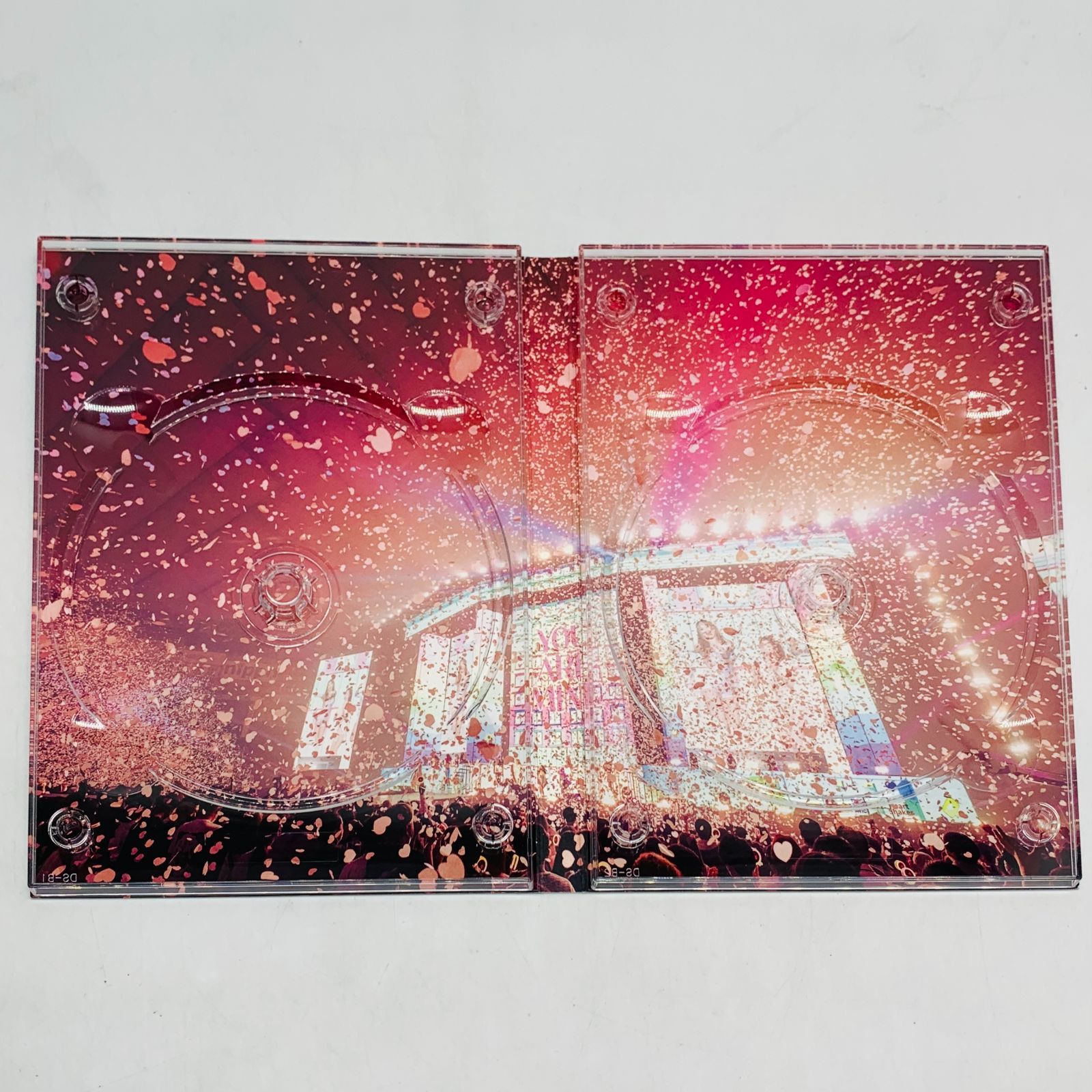 中古】【DVD】【初回限定盤】TWICE 4TH WORLD TOUR 'III' IN JAPAN