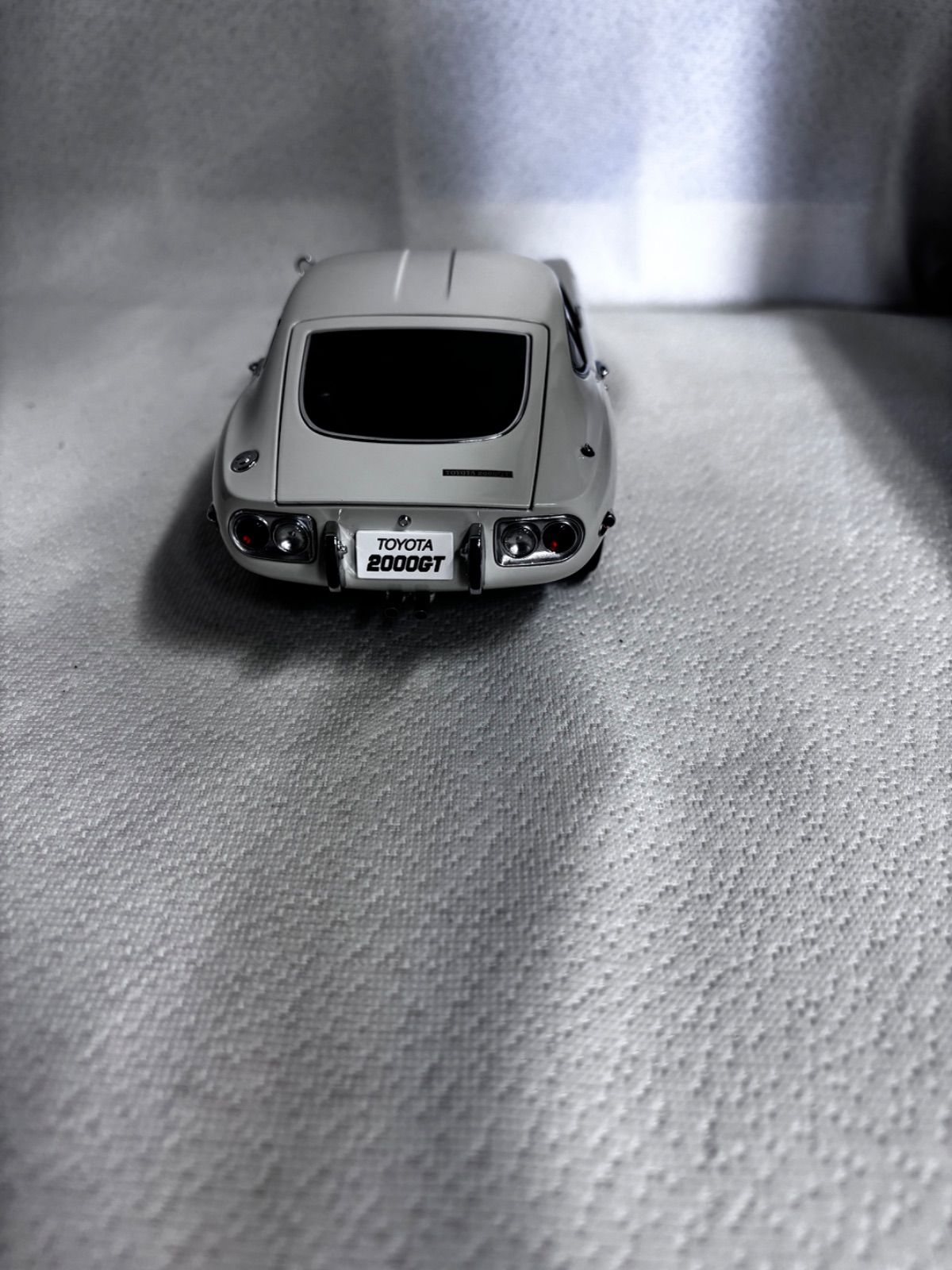 オートアート AUTOart 78753 [1/18 トヨタ 2000GT ホワイト] アウトレット